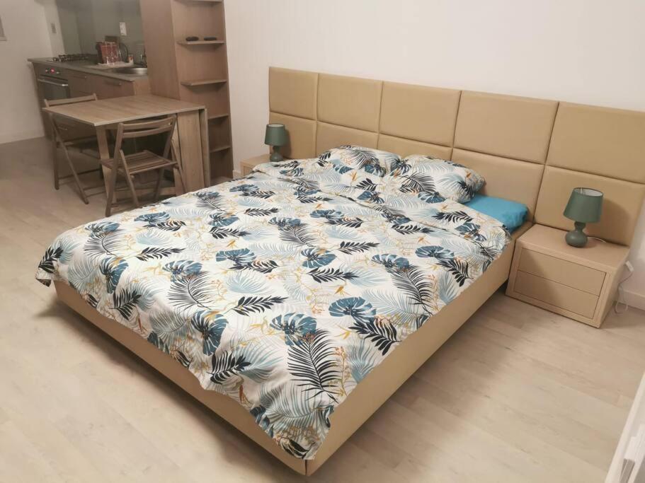 Apartmán Studio Carol - Rond Baba Novac Bukurešť Exteriér fotografie
